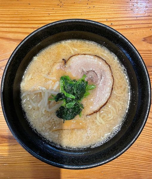 「背脂しょうゆラーメン」@麺屋義國の写真