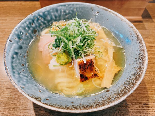 「プレミアムらーめん 塩」@らーめん楓の写真