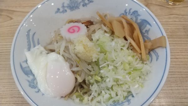 「油そば+ニンニク+半熟玉子」@らーめん 高尾の写真