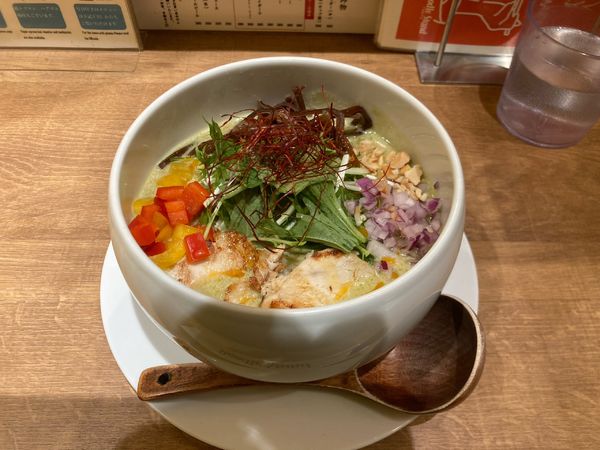 「グリーンカレーヌードル　¥1100」@Noodle Stand Tokyoの写真