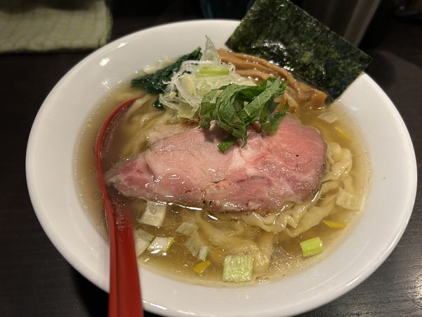 「塩らぁめん890円➕レモンサワー300円」@麺処 夏海の写真