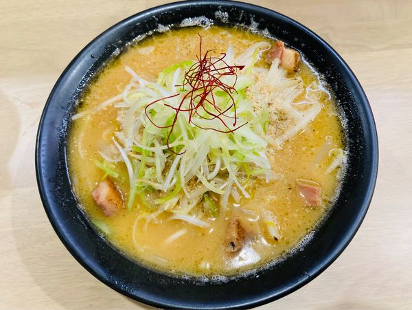 「鴨だし味噌ラーメン」@noodleshop  arakawaの写真
