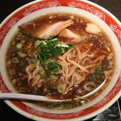 ラーメン　太麺(700円)