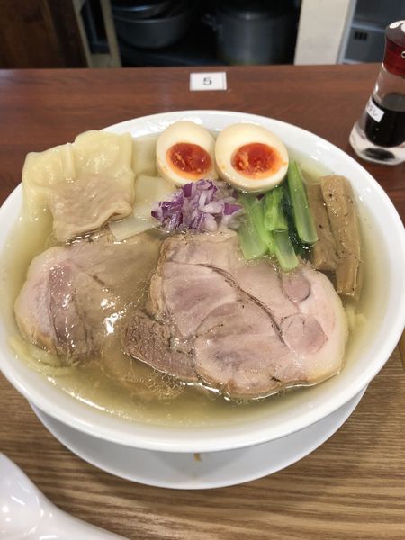「特製中華そば(塩)1250円」@中華そば 千乃鶏の写真
