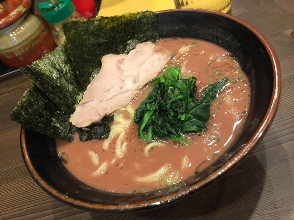 「ラーメン」@横浜家系らーめん 武道家の写真