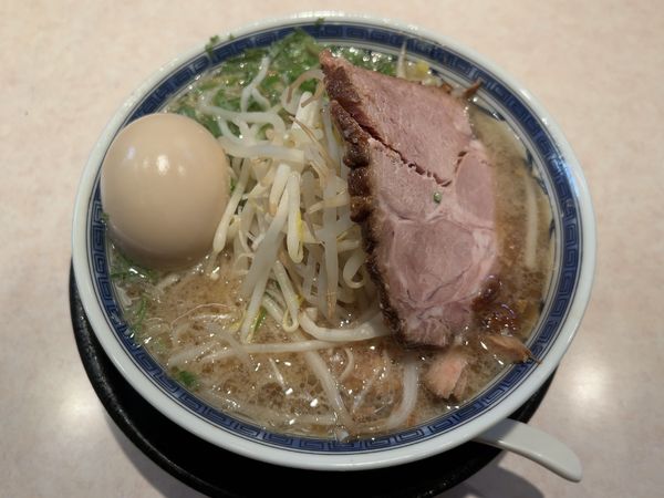 「塩ラーメン＋煮玉子」@神名備の写真