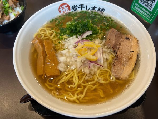 「淡麗煮干し塩ラーメン」@極煮干し本舗 久喜店の写真