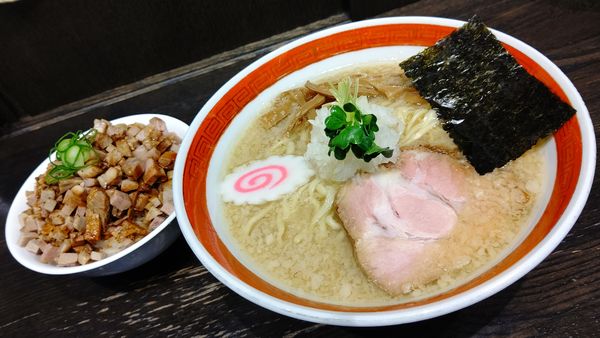 「背脂中華ソバ８８０円&肉めし小200円」@Miya De La Soulの写真