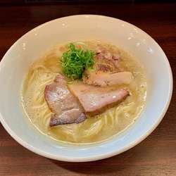 鶏白湯ラーメン