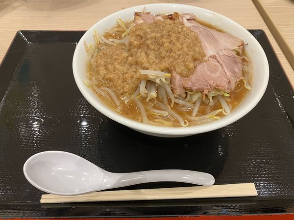 「豚煮干」@江戸前煮干中華そば きみはん ららぽーと豊洲マリーナキッチン店の写真