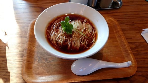 「かけ　丸鶏醤油」@麺屋 花枇の写真