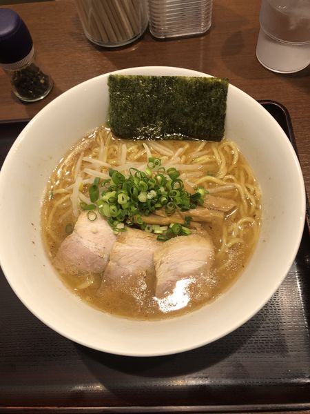 「中華そば￥850」@中華そば おかべの写真