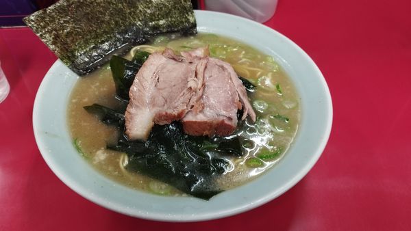 「ラーメン650円、ワカメトッピング150円」@ラーメンショップ 津久井店の写真