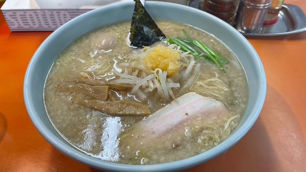 「味玉にんにく入りラーメン」@本格的豚骨そば まりぼの写真