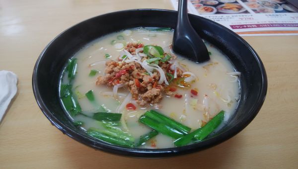 「台湾豚骨ラーメン」@四川料理 麗都の写真