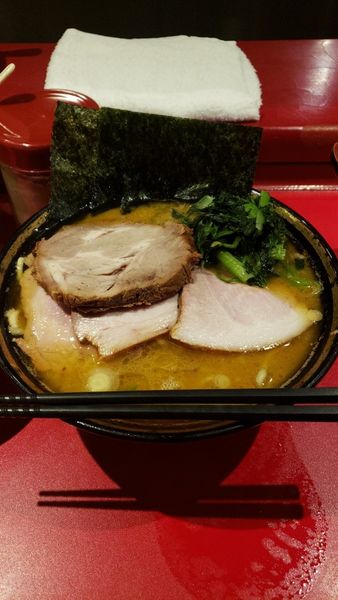 「チャーシュー麺+特チャ+半ライス」@厚木家の写真