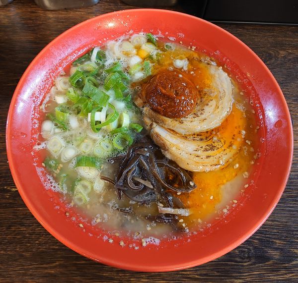 「赤(750円)」@麺処 光屋の写真