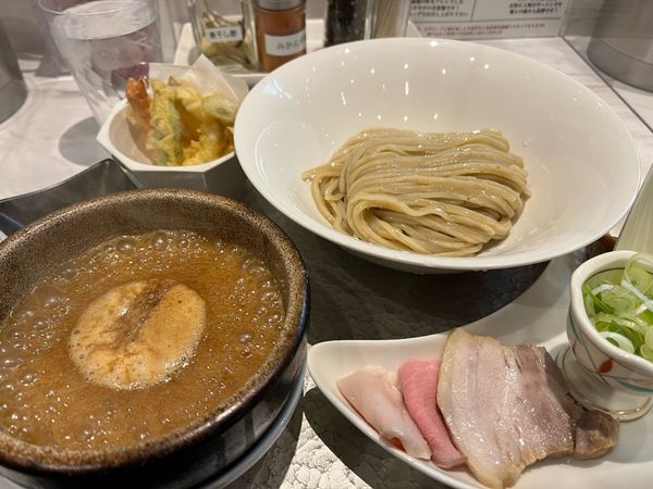 「つけ麺（天ぷら付）」@らぁ麺・つけ麺 彩はにほへとの写真