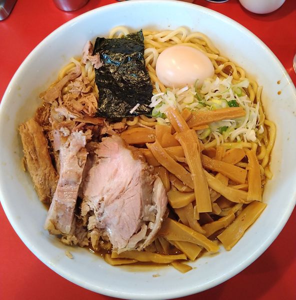 「得勢ラーメン大+メンマ」@自家製中華そば 勢得の写真