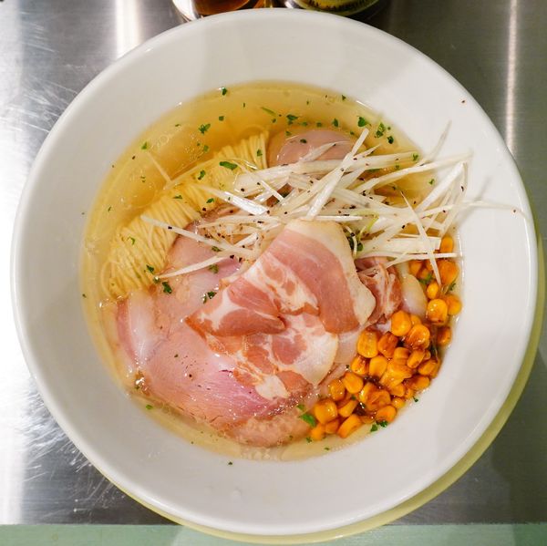 「特撰 WHITE NOODLE＋ビール」@EAGLE NOODLEの写真