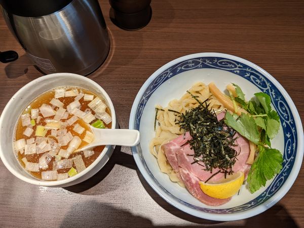 「淡麗煮干しつけ麺　９９０円」@寿製麺よしかわ 坂戸店の写真