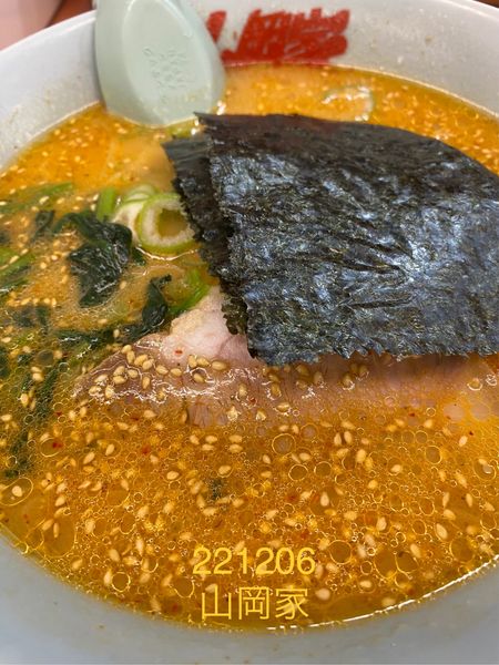 「特製味噌+小ごはん　810＋130」@ラーメン山岡家 厚木店の写真