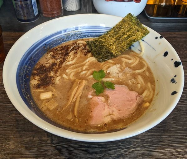 「景虎らーめん こってり 800円」@麺処 景虎 戸塚安行店の写真