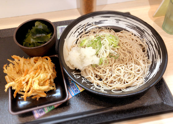 「朝そば(鬼おろし/400円)+わかめ(クーポン)」@ゆで太郎 流通センター駅前店の写真