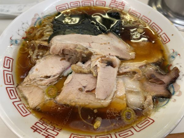 「青島ラーメン＋自家製チャーシュー50円」@青島食堂 秋葉原店の写真