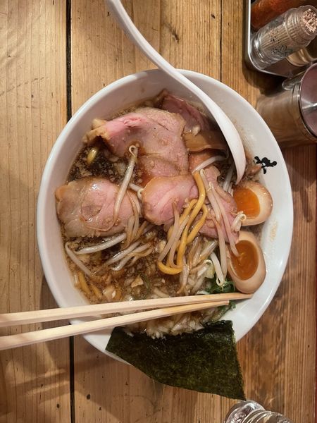 「特製背脂醤油ラーメン」@井田商店の写真