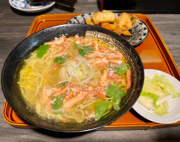 「限定蟹ラーメン（1350円）オープン記念価格」@頓珍拳の写真