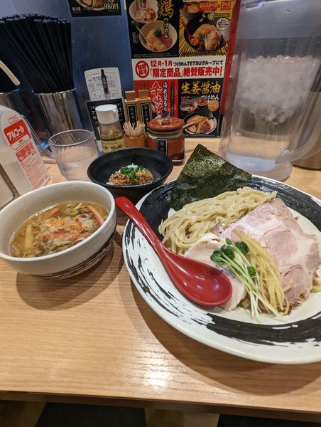 「生姜醤油つけ麺　旨味爆発そぼろご飯付き」@鶏と魚だしのつけめん哲 溝の口店の写真