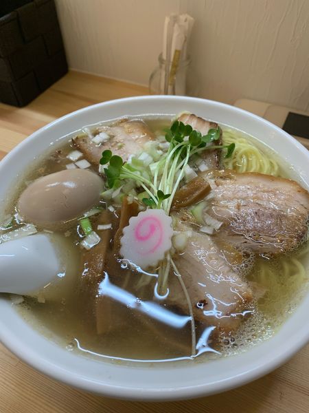 「チャーシュー麺(味玉)」@麺屋ソルトの写真