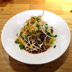 茶麺房 貴勇 丸の内店の画像