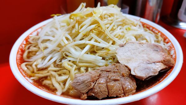 「麺増し大・カタカタ(ヤサイカラメ)￥850」@ラーメン二郎 上野毛店の写真
