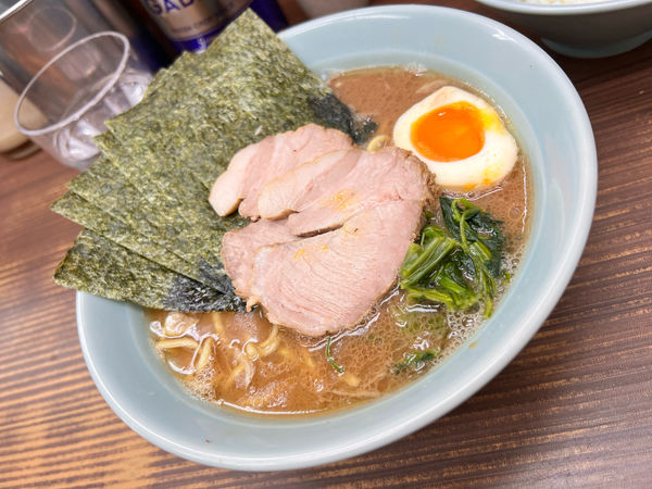 「特製らーめん並」@横浜家系らーめん 武蔵家 川口店の写真