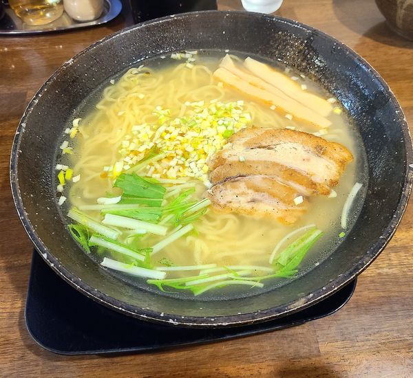 「炙りちゃーしゅー麺大盛」@麺らいけんの写真