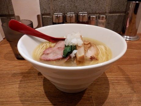 「塩らぁめん」@麺処 青野の写真