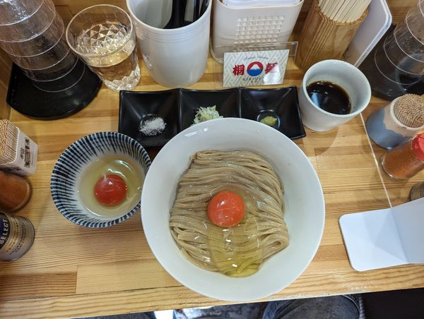 「桐玉冷1.5玉追加卵」@らーめん 桐麺 本店の写真