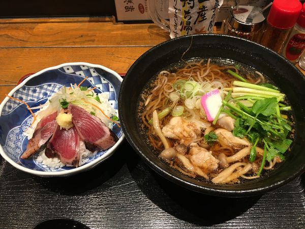 「鶏だしせりそば　かつおたたき丼」@武屋食堂 北目店の写真