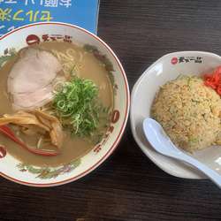 こってりラーメン（大）半チャーハンセット