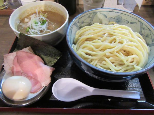 「特製濃厚鶏魚介つけそば（１２００円）」@つけそば九六 龍ケ崎店の写真