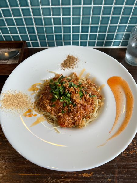 「汁なし担々麺」@担々麺 QUATRE EPICEの写真