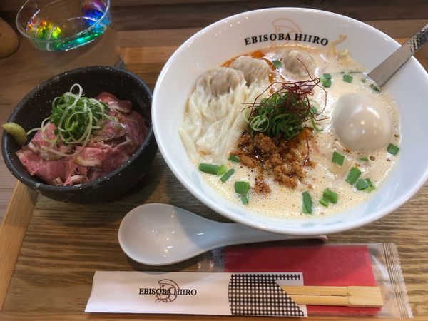 「濃厚台湾えびそば+味玉+わんたん+ローストポーク丼」@えびそば 緋彩の写真