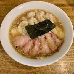 チャーシューワンタンメン