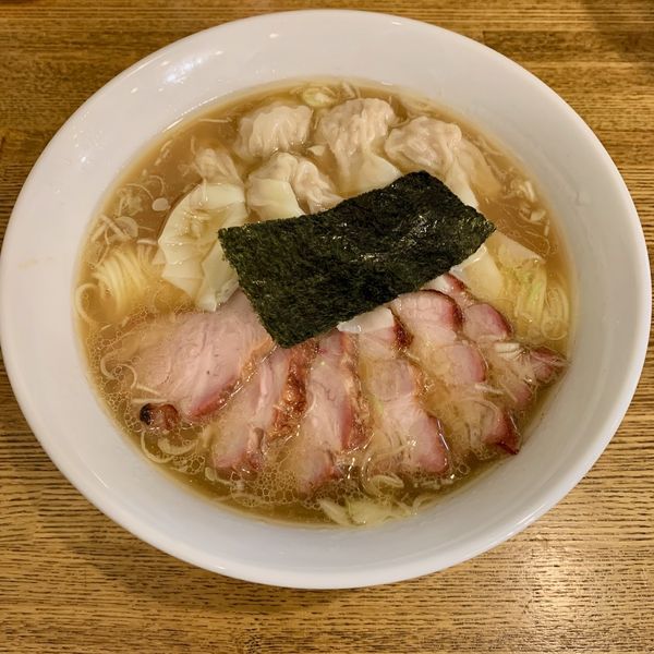 チャーシューワンタンメン