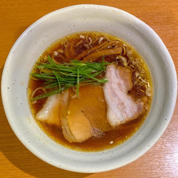 「中華そば 醤油 ¥980」@中華そば うえまちの写真