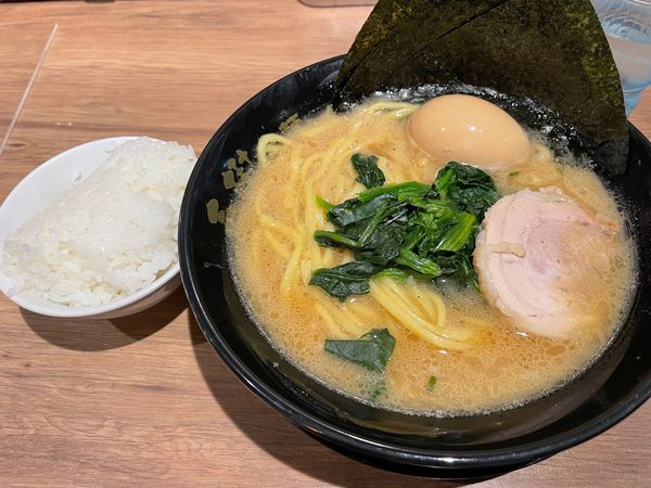 「ラーメン」@エビ豚骨拉麺 春樹 代々木店の写真