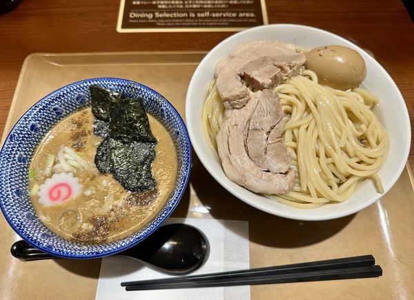 「特製つけめん（大盛）」@白楽 栗山製麺 ラゾーナ川崎店の写真