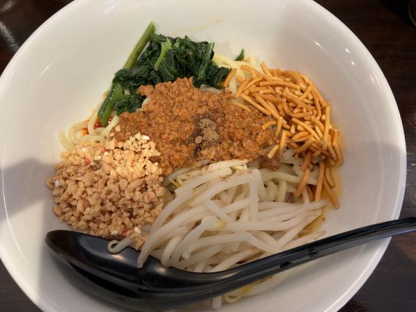 「汁なし坦々麺　1000円」@自家製麺ほうきぼし 神田店の写真